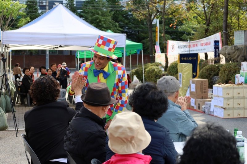 레고랜드, 마술 재능 기부 공연.(레고랜드 제공, 재판매 및 DB금지)