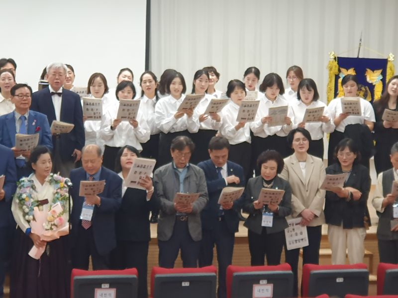 “음악으로 인류애를"..국제종교연합, 범어사 선문화관서 '국제평화음악제'