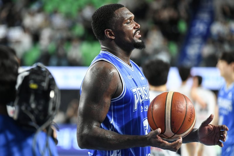 아쉬워하는 대구 한국가스공사 이적생 닉 퍼킨스 (출처=연합뉴스)