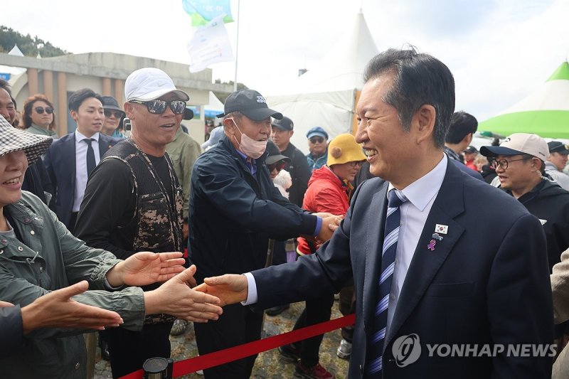 제주 찾은 정청래 대표 (출처=연합뉴스)