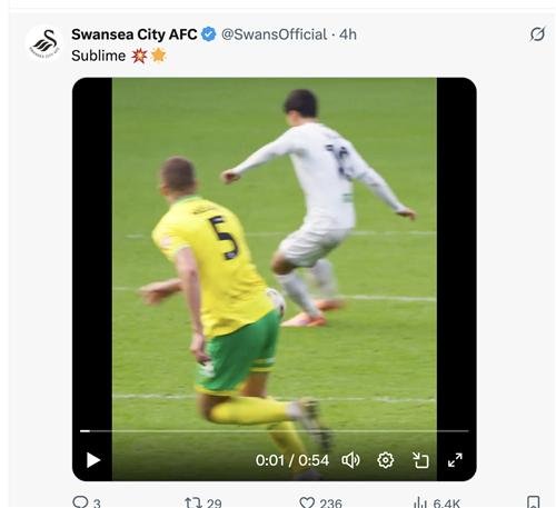 엄지성의 도움 순간 (출처=연합뉴스)