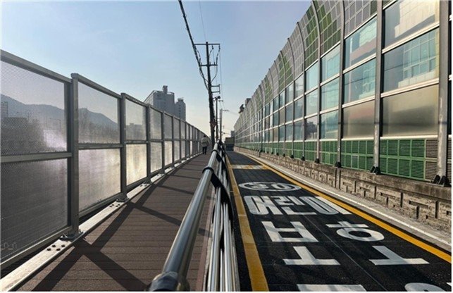 보행자 전용 보도 (출처=연합뉴스)