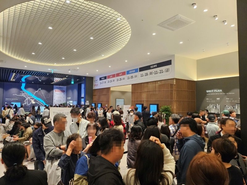 분양시장도 10·15대책에 희비 엇갈려…비규제지역은 '풍선효과' (출처=연합뉴스)