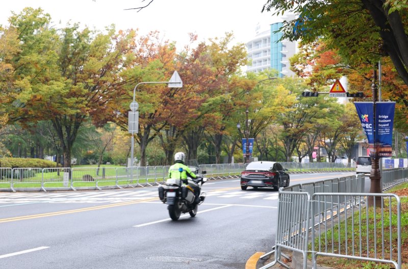 경주 보문단지 순찰하는 경찰 (출처=연합뉴스)