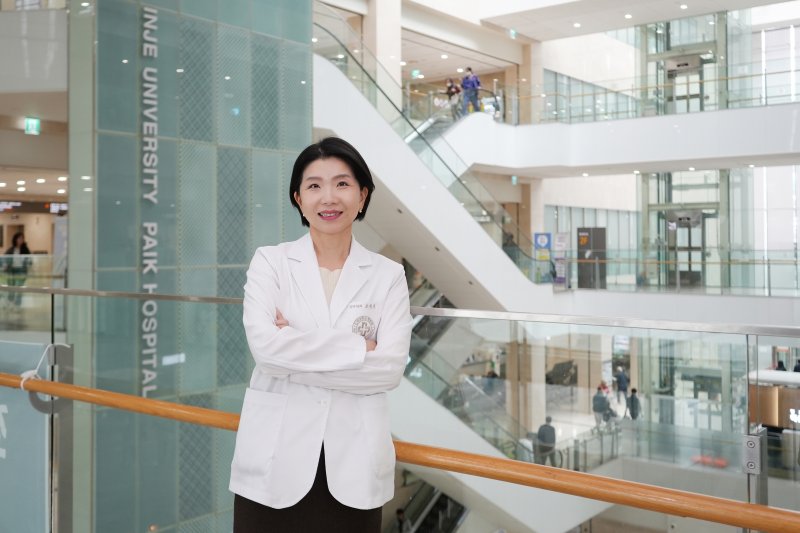 인제대 해운대백병원 조현진 교수가 '하이펙스 2025'의 중요성을 설명하고 있다. 해운대백병원 제공