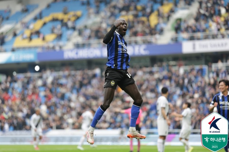 [서울=뉴시스] 프로축구 K리그2 인천유나이티드의 바로우. (사진=한국프로축구연맹 제공) *재판매 및 DB 금지