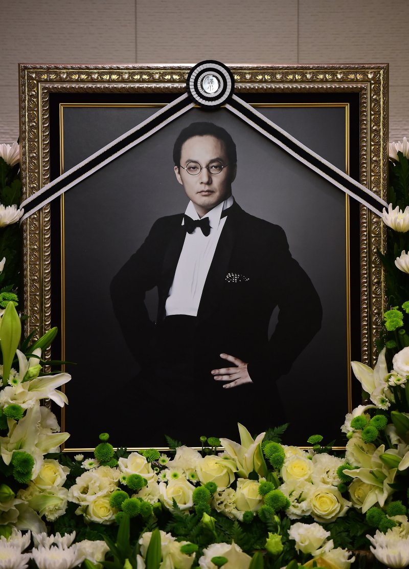 故신해철, 어느새 11주기…여전히 그리운 우리의 '마왕'