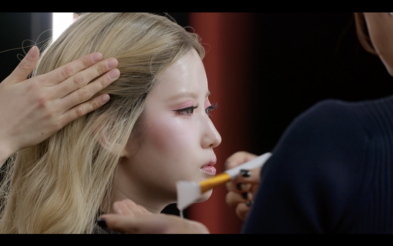 ‘흑백요리사’ 제작진이 선보인 쿠팡플레이 '저스트 메이크업'은 우리나라 최초 메이크업 아티스트 서바이벌 리얼리티 쇼로 기술과 예술, 감성을 결합한 경쟁 무대다. 쿠팡플레이 제공