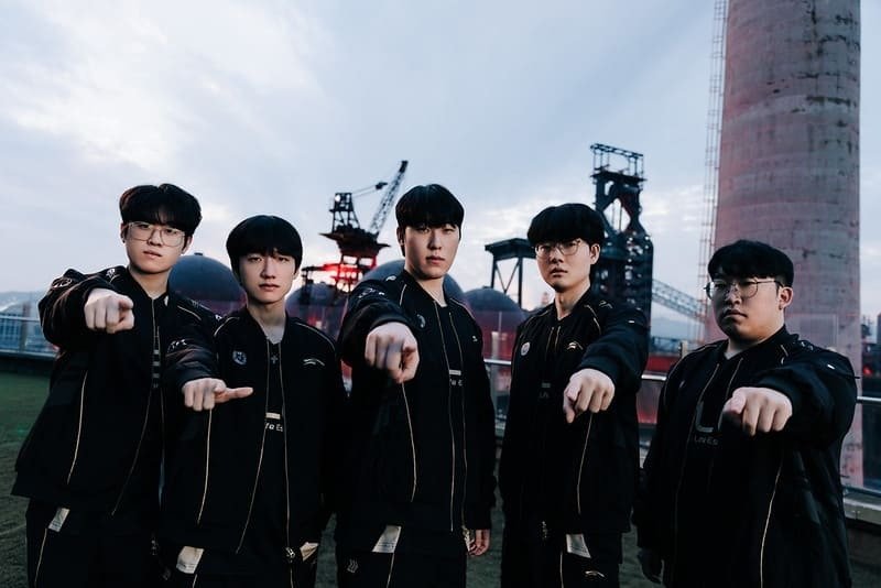 2025 LoL 월드 챔피언십 8강전에 진출한 한화생명e스포츠 (출처=연합뉴스)
