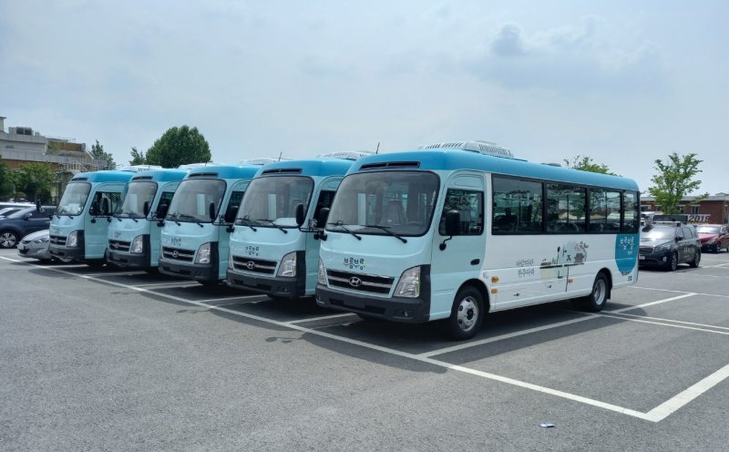 [완주=뉴시스] 완주군 마을버스. (사진= 완주군 제공) *재판매 및 DB 금지