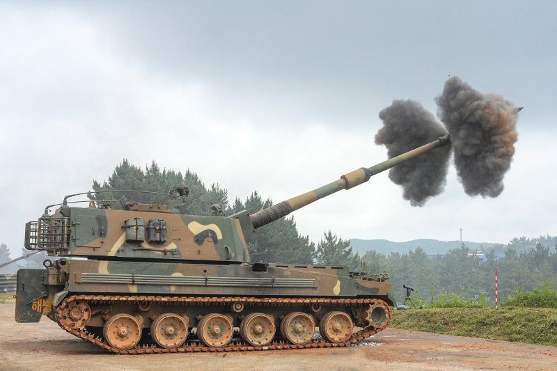 [서울=뉴시스] K-9 자주포 사격 훈련 모습. 2025.06.25. photo@newsis.com *재판매 및 DB 금지