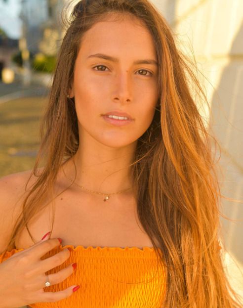 브라질 20대 미녀 인플루언서…알고 보니 '마약 밀매 조직' 두목