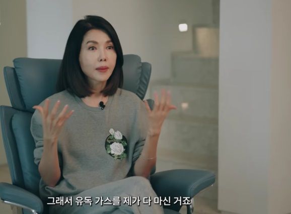 백지연 전 아나운서가 바카라사이트 총판 승리바카라바카라사이트 총판 승리바카라를 마셔 응급실에 갔던 아찔한 상황을 전했다. 사진=유튜브 갈무리