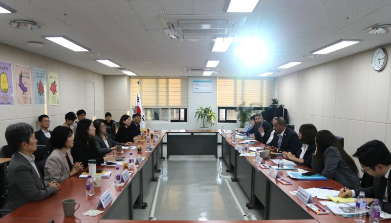 '외로움 없는 서울' 고립은둔 종합대책, 이스라엘에 전파 (출처=연합뉴스)