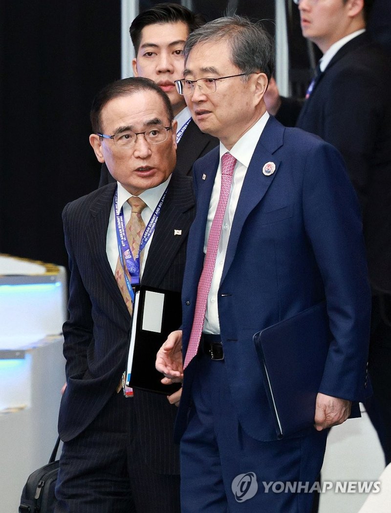 한-아세안 정상회의, 조현 장관과 위성락 안보실장 (출처=연합뉴스)