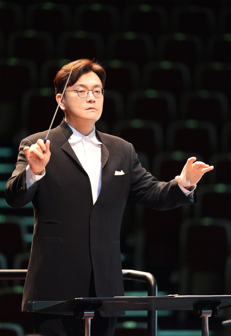 서울시국악관현악단 이승훤 단장 겸 예술감독. (사진=세종문화회관 제공) *재판매 및 DB 금지