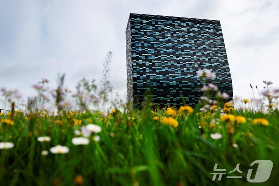 네덜란드 네이메헌에 위치한 반도체 제조기업 넥스페리아 본사. 2024.04.12 ⓒ 로이터=뉴스1