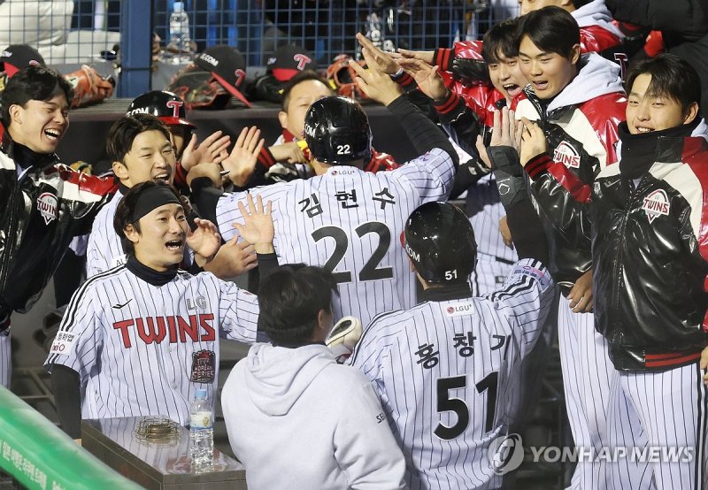 문보경의 싹쓸이 안타 (출처=연합뉴스)