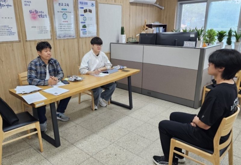 경북교육청은 28일 2026학년도 학생부종합전형(학종) 대비를 위해 ‘경북 진학지원 플랫폼’을 기반으로 다양한 면접 지원 프로그램을 운영하고 있다.(경북교육청 제공. 재판매 및 DB금지) /뉴스1