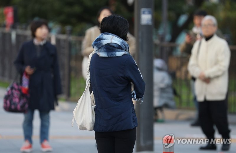 목도리 필요한 날씨 (출처=연합뉴스)
