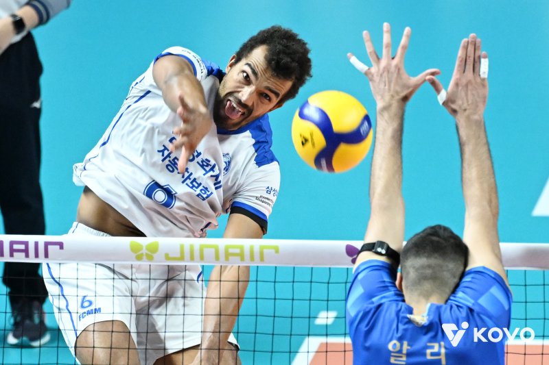 [서울=뉴시스]남자배구 삼성화재 아히. (사진=KOVO 제공)