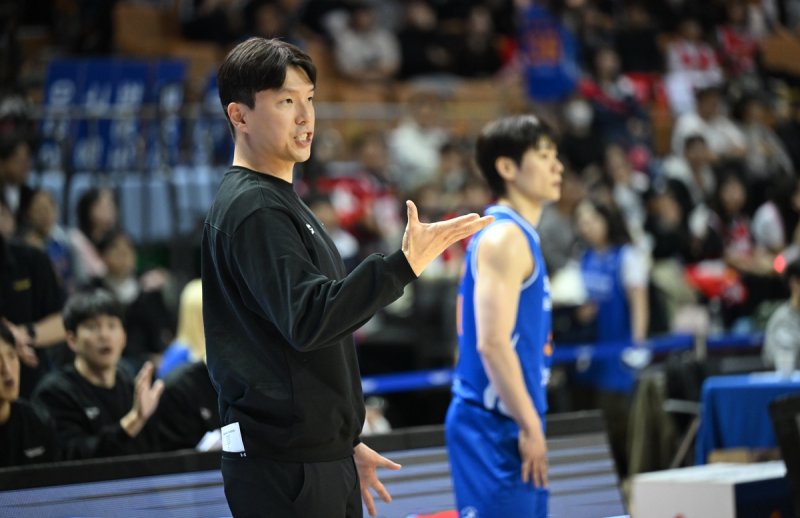 김효범 삼성 감독 (출처=연합뉴스)