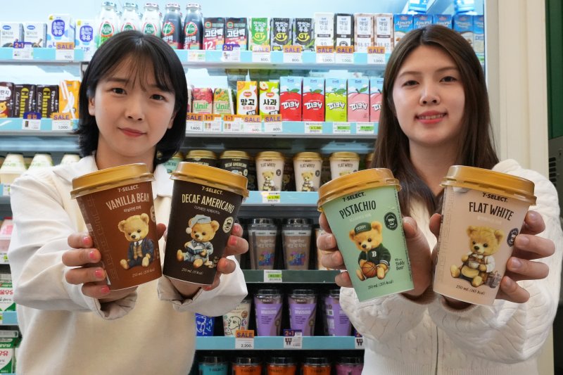 세븐셀렉트 테디베어 컵커피(세븐일레븐 제공).
