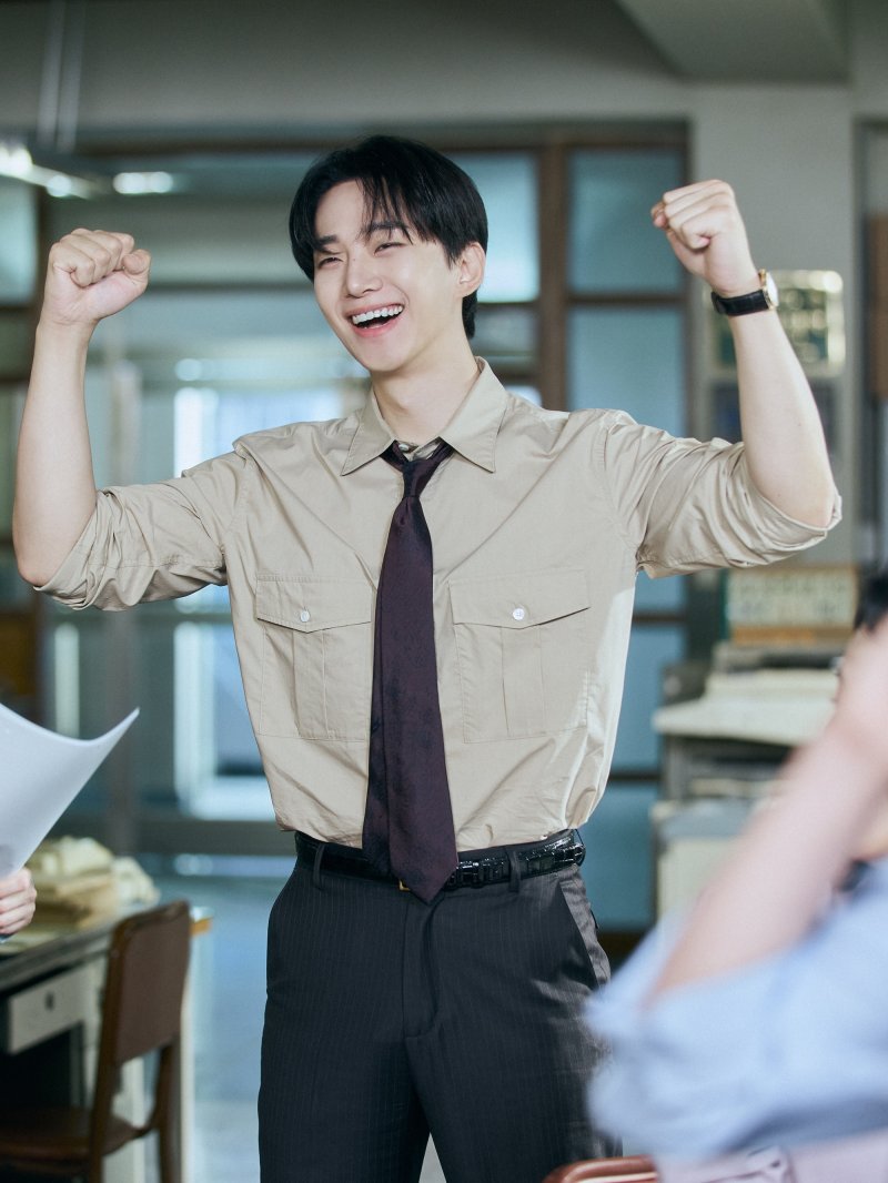 '태풍상사'로 3연속 흥행 이준호…시청률·화제성까지 올킬