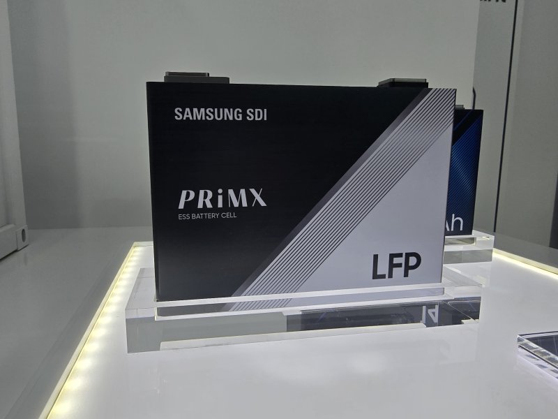 삼성SDI가 인터배터리 2024에서 공개한 에너지저장장치(ESS)용 각형 LFP 배터리 모형. 2024. 3. 6./뉴스1