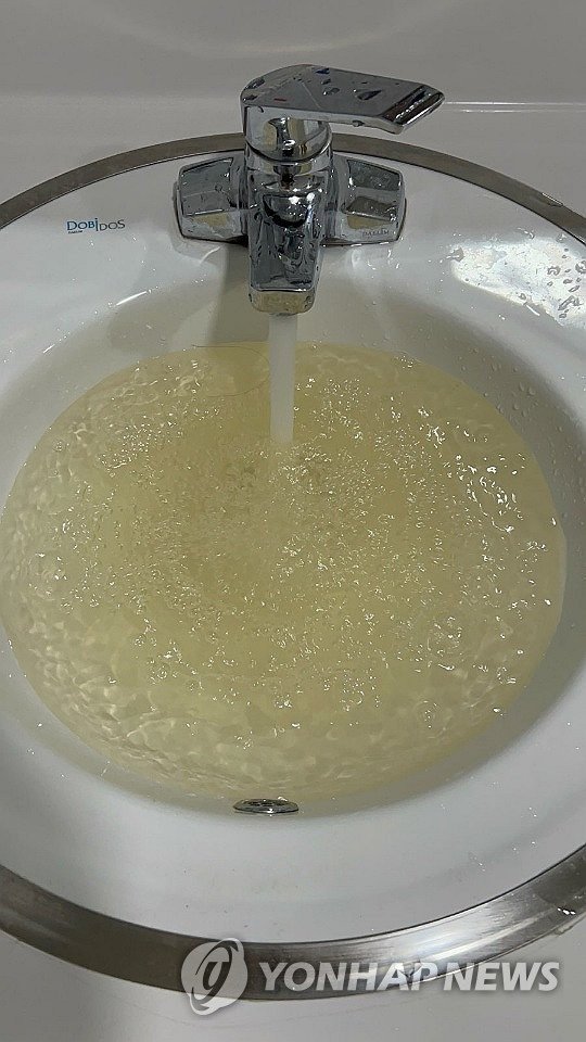 파주 운정신도시에 탁수 (출처=연합뉴스)