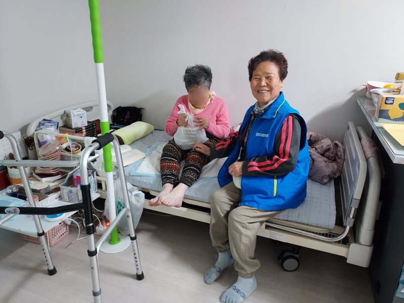 도시락배달봉사에 나선 이복단 씨. 개인 부문 대상을 수상했다.(서울시 제공)