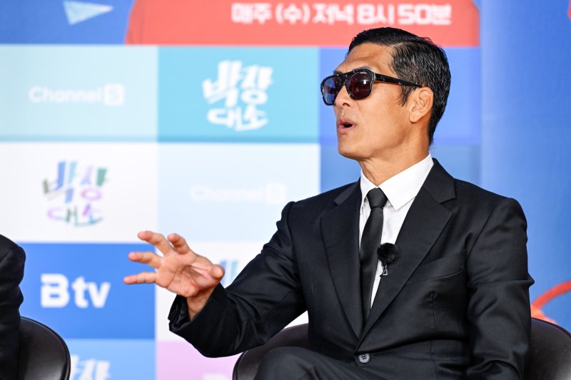 "가식적 예능이면 안했다" 박준형·장혁 30년 찐친 만난 '박장대소'(종합)