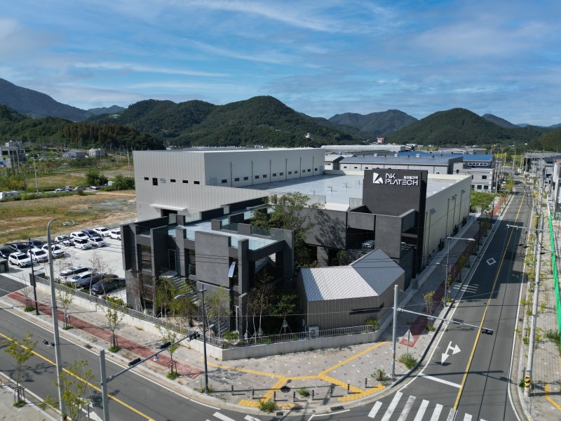 [창원=뉴시스]'제16회 경상남도 건축상' 대상 건축물로 선정된 창원시 북면의 ‘SQUARE Factory’. (사진=경남도 제공) 2025.10.29. photo@newsis.com