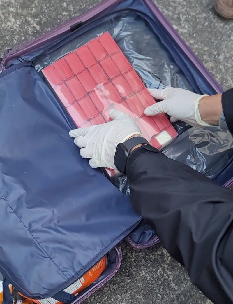 지난 27일 제주경찰청이 압수한 필로폰.(제주경찰청 제공. 재판매 및 DB 금지)