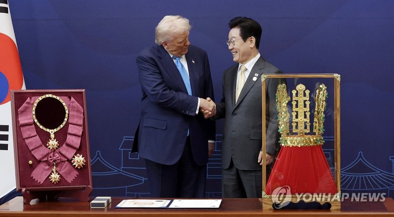 경주에서 만난 한미 정상 (출처=연합뉴스)