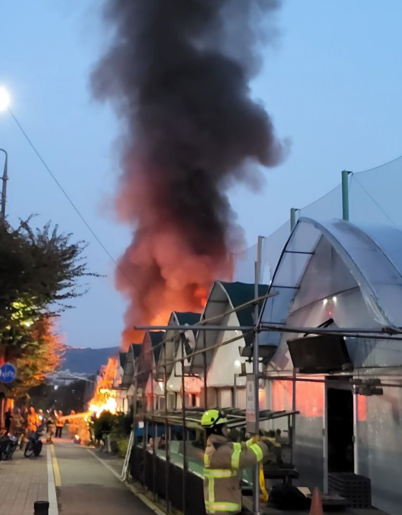 화재 현장. (경기도소방재난본부 제공. 재판매 및 DB 금지) 2025.10.29/뉴스1