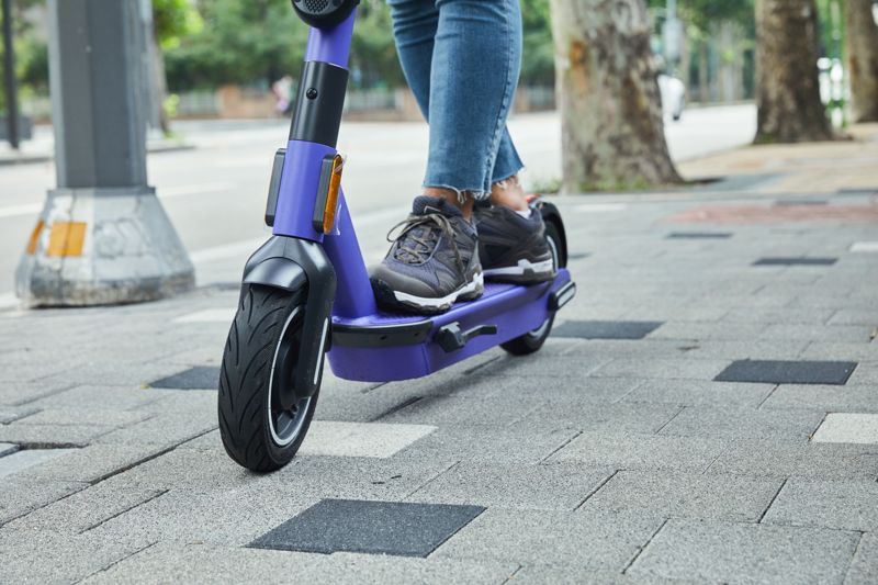 음주 킥보드 운전자, 성공적인 도망?! 그러나 반전