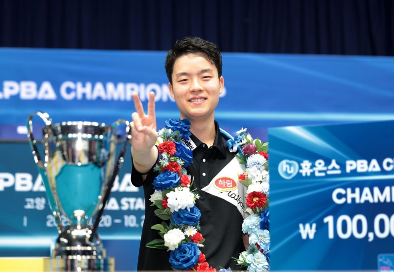 6차 투어 우승자 김영원 (출처=연합뉴스)