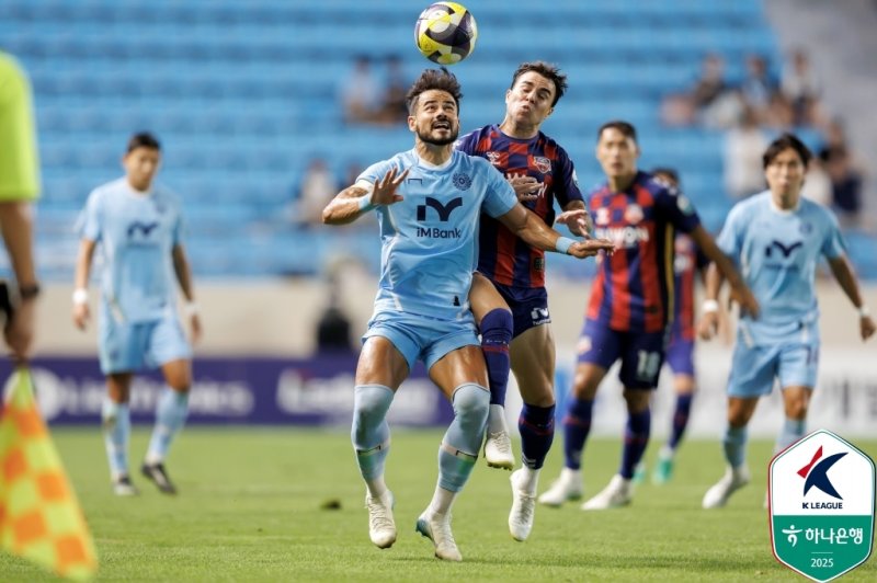 대구FC와 수원FC의 경기 장면. (출처=연합뉴스)