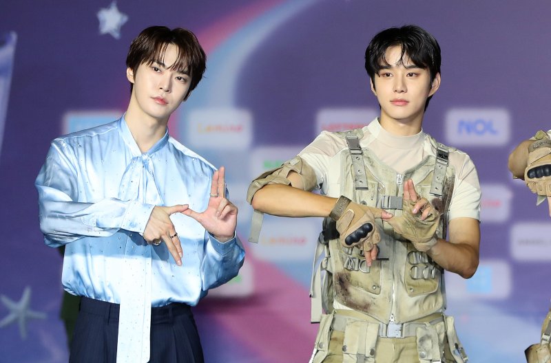 NCT 도영·정우, 12월8일 입대 "병역의무 성실히 이행"