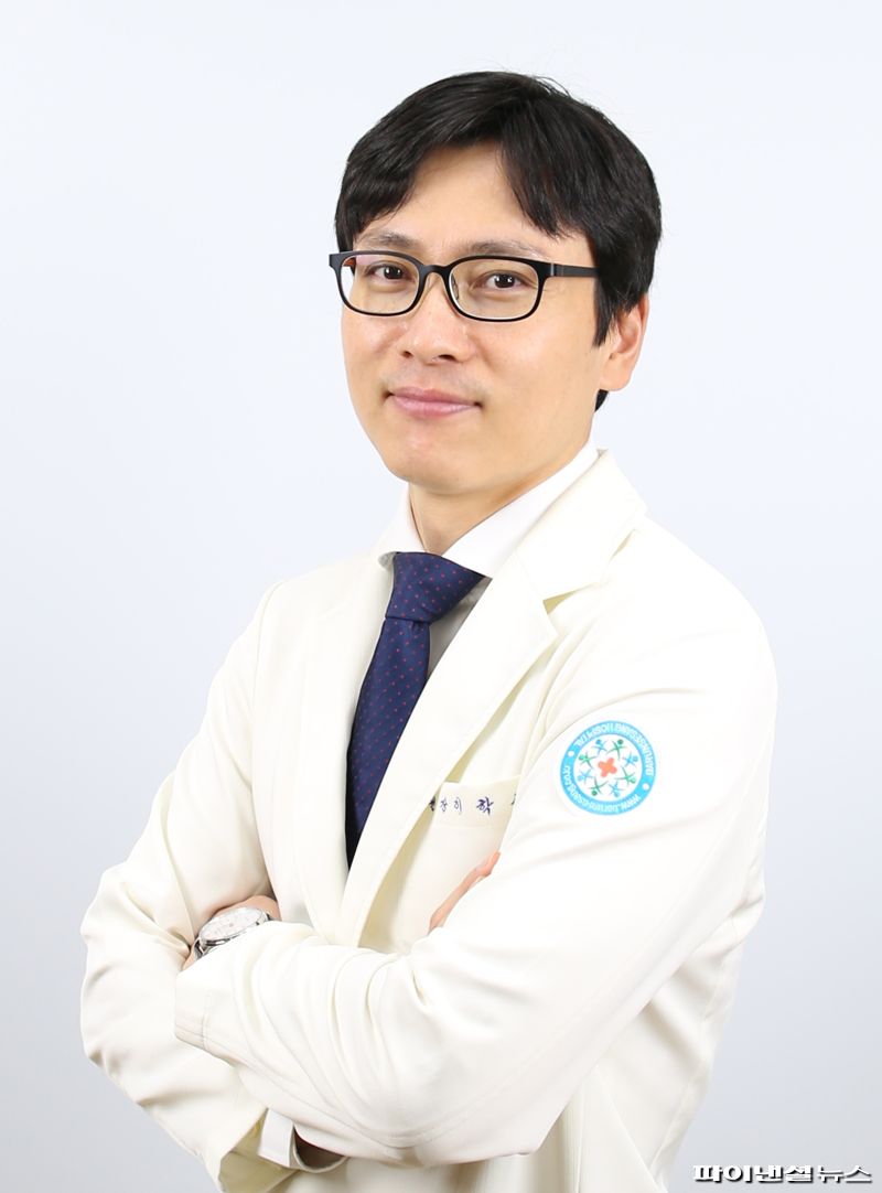 이학선 원장 (바른세상병원 척추센터 / 신경외과 전문의). 바른세상병원 제공