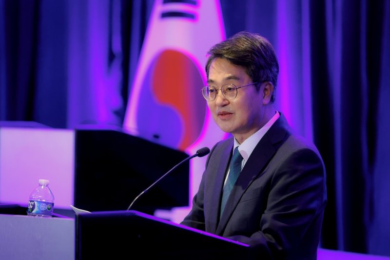 '싱크탱크 콘퍼런스' 기조연설하는 김동연 지사 (출처=연합뉴스)