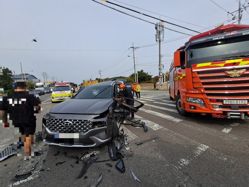 군산 오식도동 사고 현장.(전북소방본부 제공. 재판매 및 DB금지)