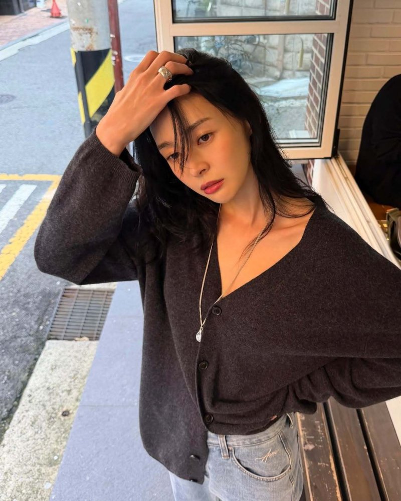 권나라, 가을에 더 빛나는 미모…고혹적인 분위기 [N샷]