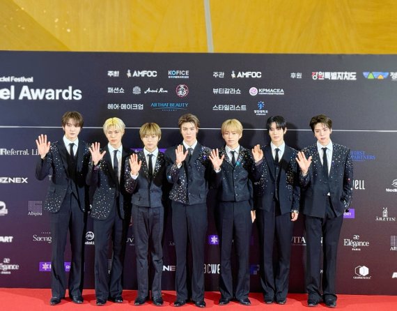 누에라, '아시아 모델 어워즈 라이징 스타상' 수상