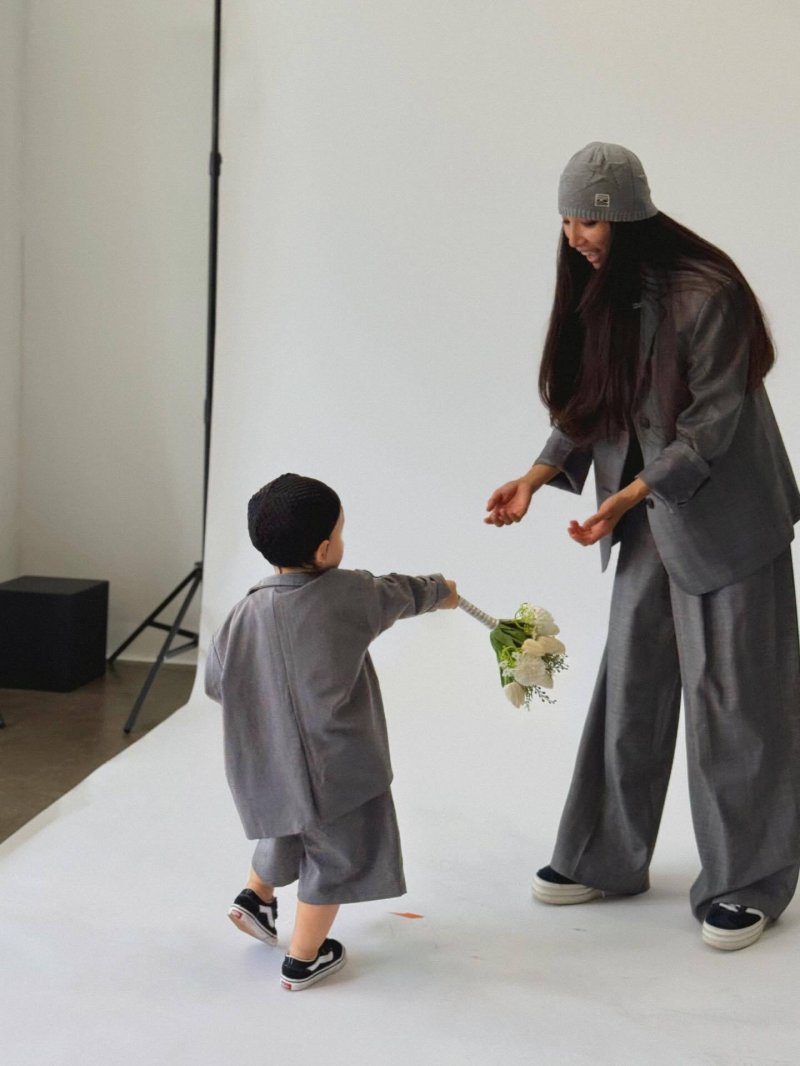 문가비, '정우성 혼외자' 아들과 일상 공개…"아름답게 크길" 응원 봇물 [N이슈]