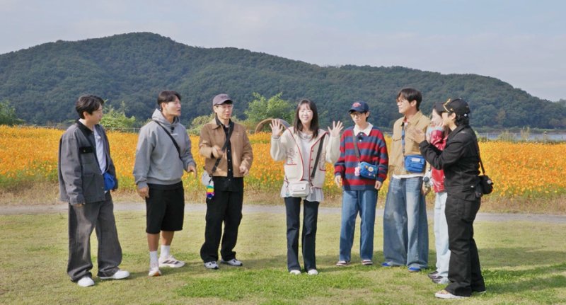 '활동 중단' 지예은, 3주만에 '런닝맨' 컴백…복귀하자마자 '뿌엥' 눈물