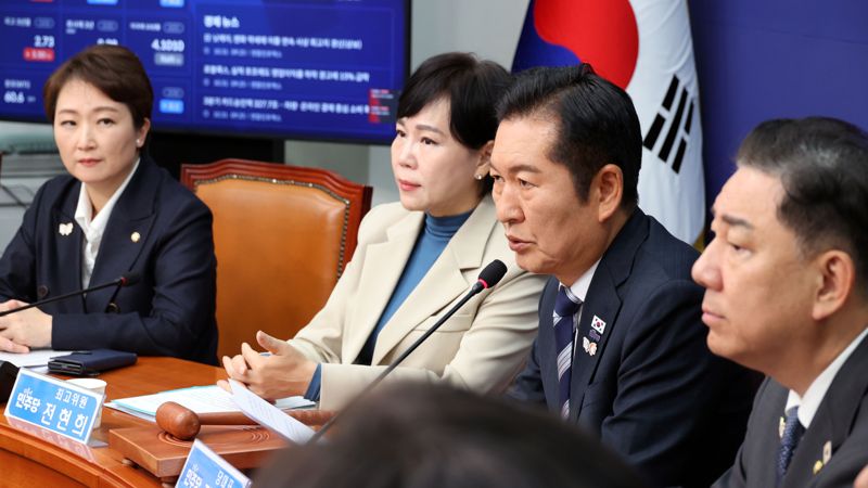 더불어민주당 정청래 대표가 31일 국회에서 열린 최고위원회의에서 발언하고 있다. 사진=서동일 기자