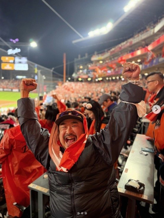 "내가 승리요정!" LG vs 한화 '찐팬' 스타들 치열한 응원 열전 [N이슈]