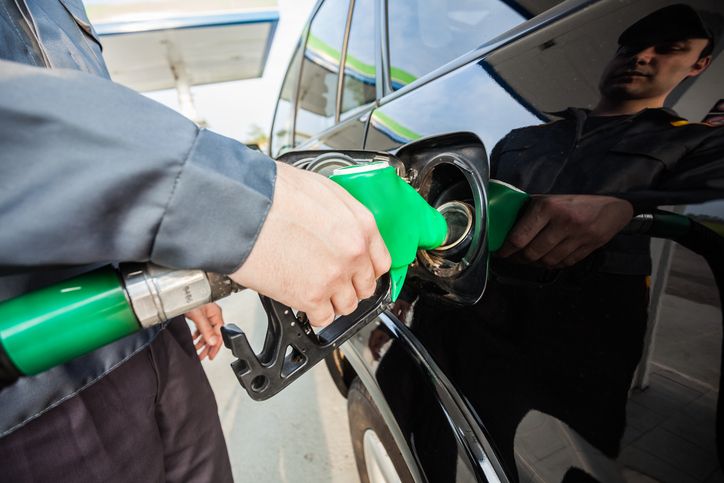 주유소 사장, 직원에게 '원산폭격'... 그 댓가는